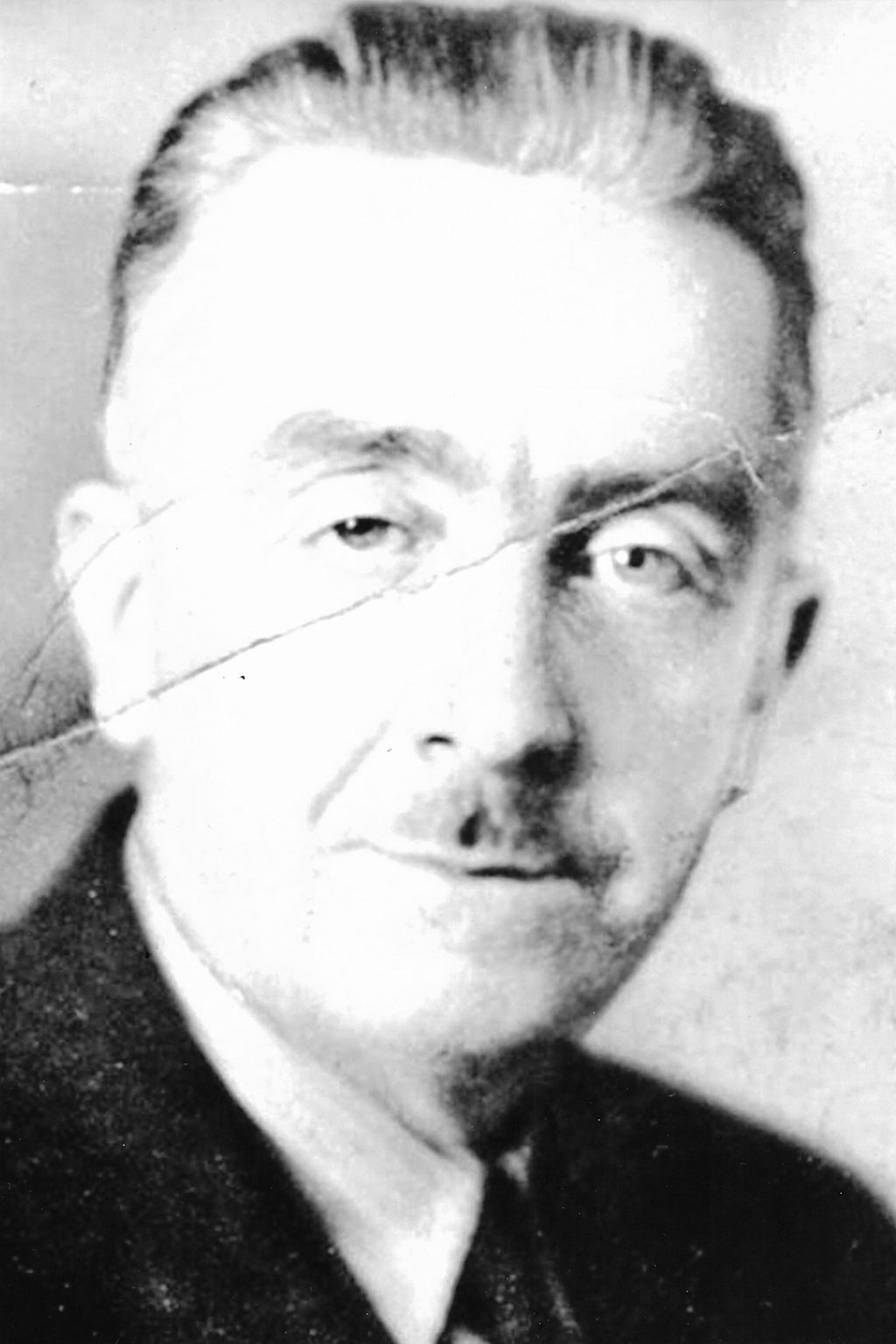 Dr Francis Sweeney fő gyanúsított Cleveland Torso-gyilkosságok orvos sebészi tudással Eliot Ness nyomozása