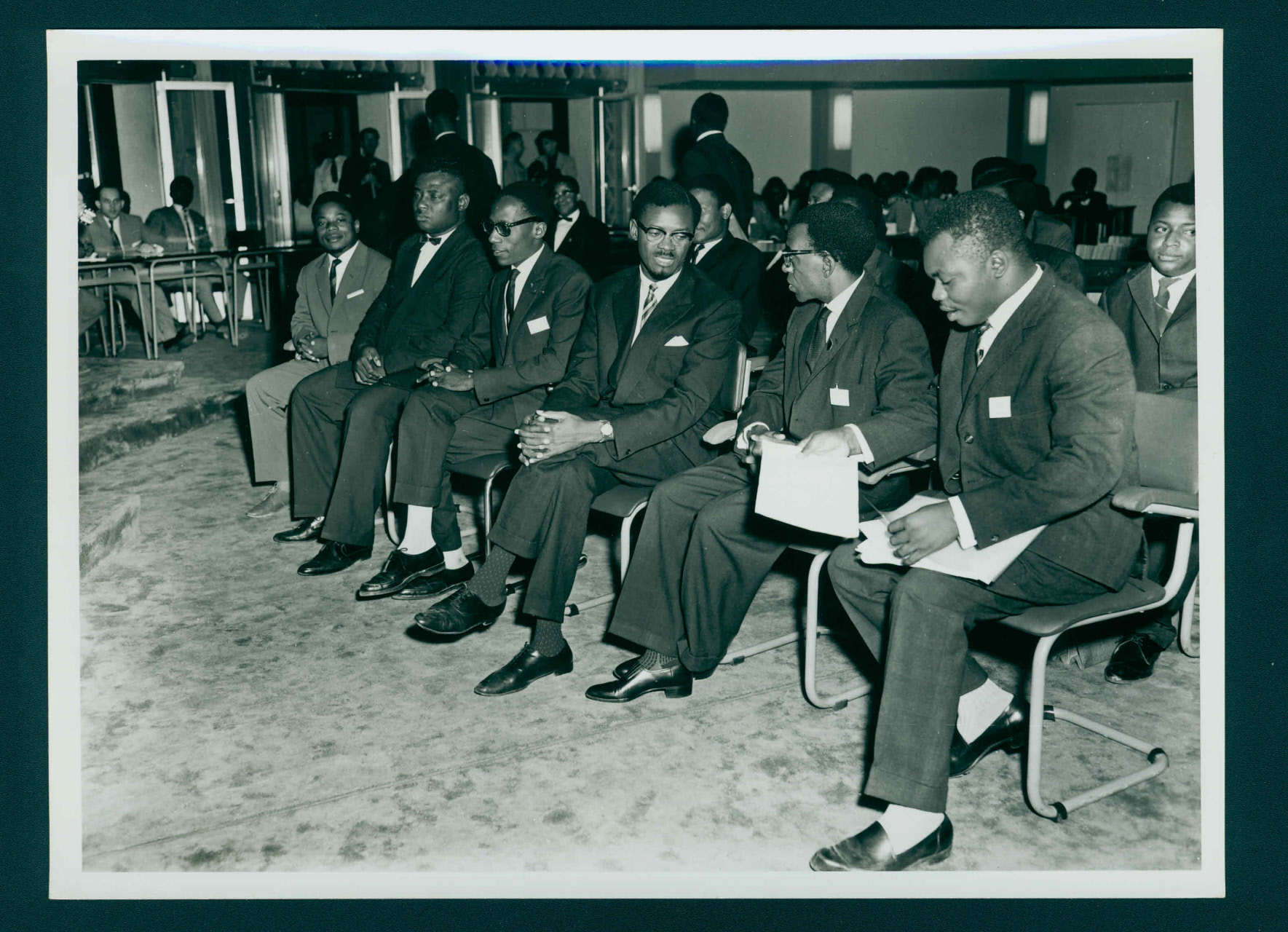 Kongói delegáció a brüsszeli kerekasztal-tárgyaláson, 1960