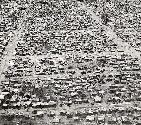 ENSZ Baluba menekülttábor a Katanga-válság idején, 1960-1961