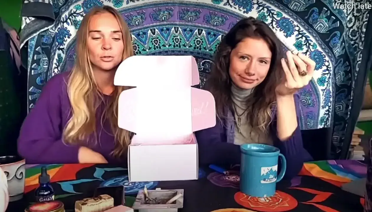 Lauryn Suarez és Ashley Peluso, a 5D Full Disclosure alapítói