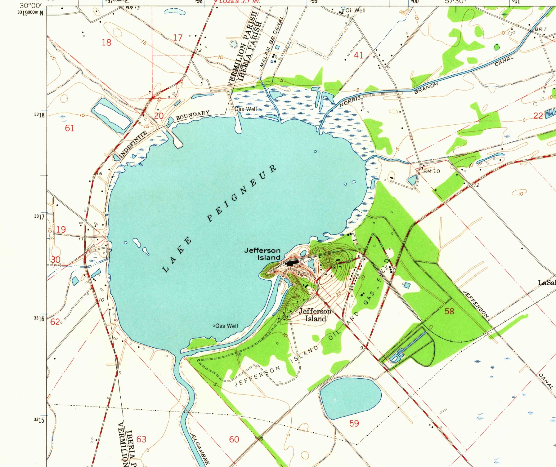 Az amerikai geológiai szolgálat (USGS) 1963-as topográfiai térképe a Peigneur-tóról és Jefferson-szigetről, a katasztrófa előtti állapotban